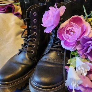 EUC Dr. Martens - Luana